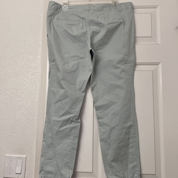 Amazing pants - super cute 🌸 bundle and save - Picture 3 of 4